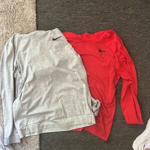 ⭐️MENS SIZE LARGE both -great condition-light hoodie-NIKE⭐️